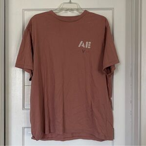 2/$20 American Eagle Outfitters Men's Short Sleeve T‑Shirt in Dusty Rose